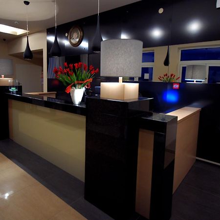 Hotel Hibiskus Boguchwała Buitenkant foto