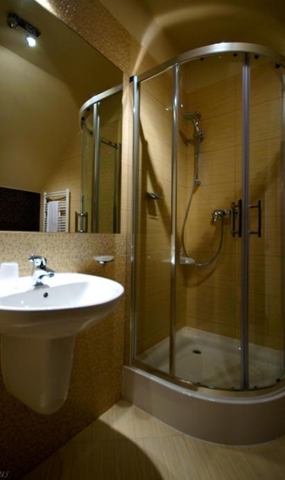 Hotel Hibiskus Boguchwała Buitenkant foto